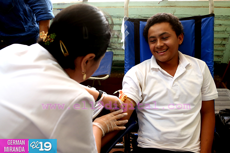 Centros educativos se suman a Campa&ntilde;a Nacional de Colecta de Sangre